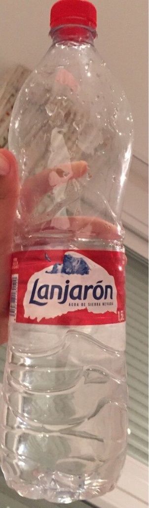Agua 1.5 ml. (Lanjaron)